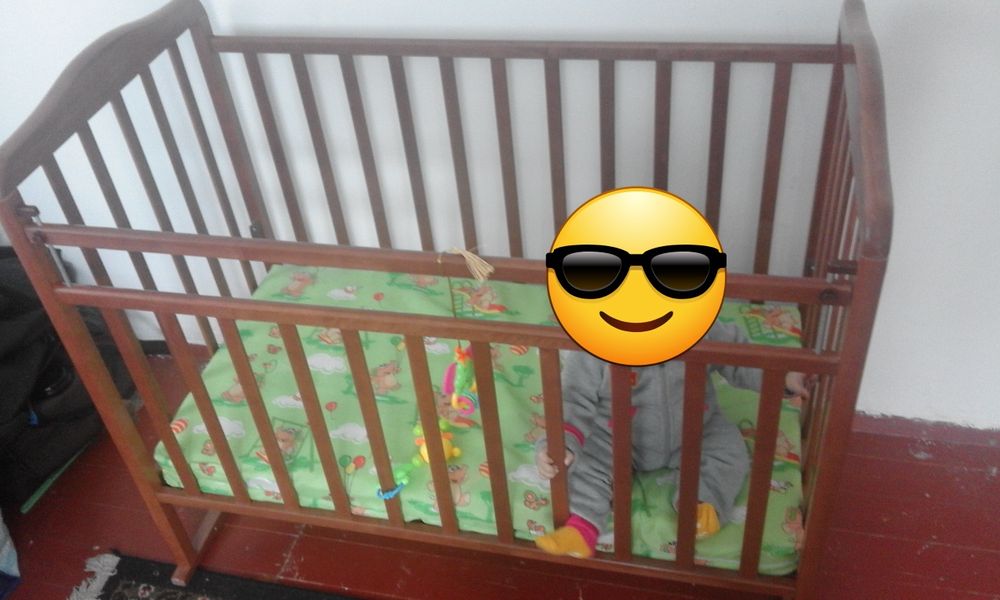Продам детскую кроватку