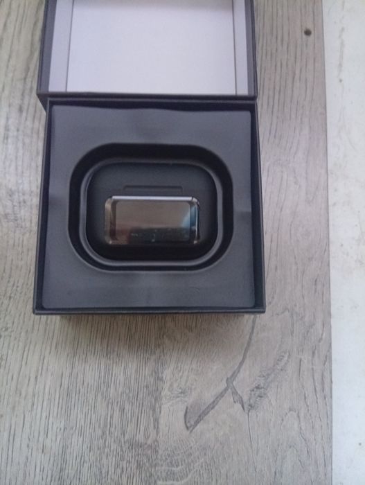 Продам airpods 2