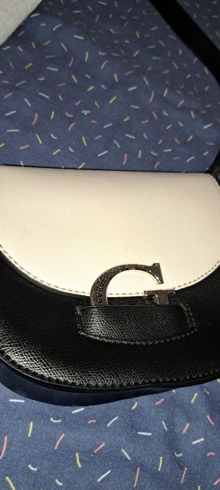 Малка чанта Guess