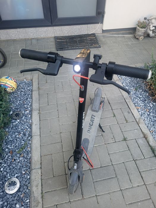 Trotinetă electrică Ducati