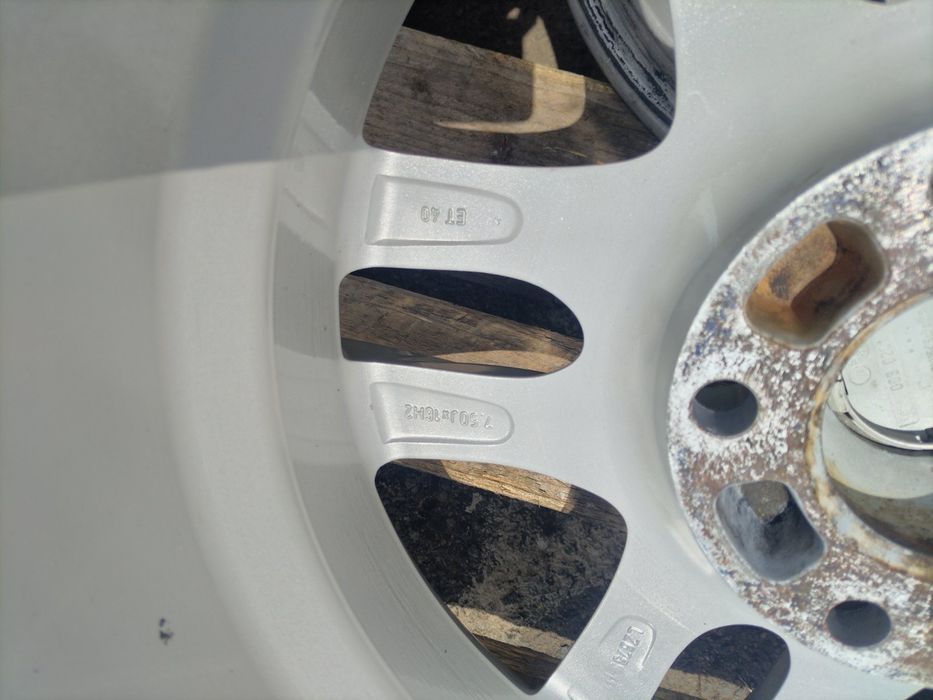 16 цола 5 х 120 мм БМВ - 7,5 инча / ЕТ 40