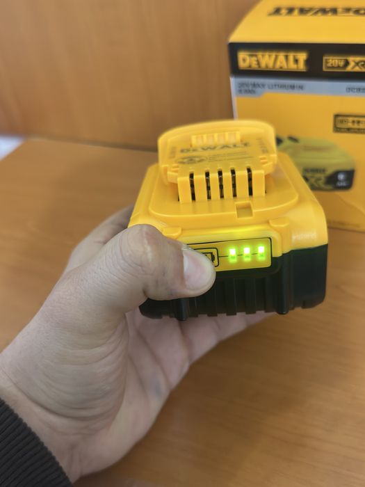 Baterii Dewalt 20V 6Ah
