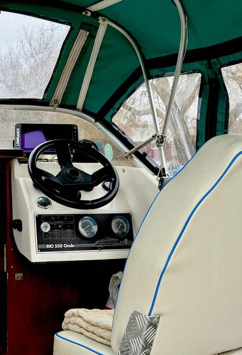 Barcă Rio Onda 550 cu peridoc