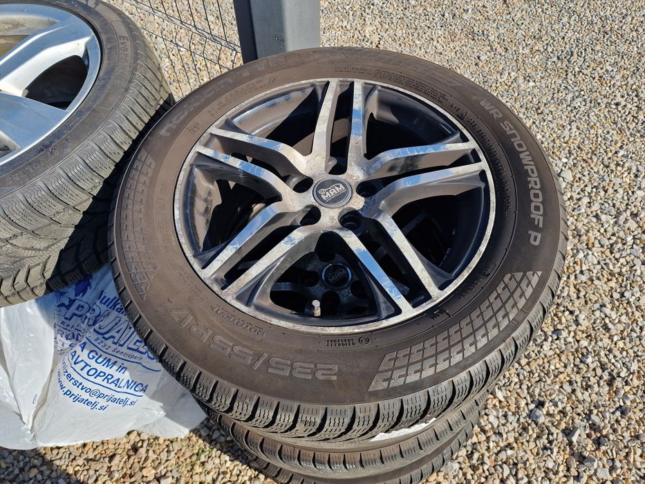 Гуми с Джанти Ауди А7 235/55 R 17 Nokian 2021 dot