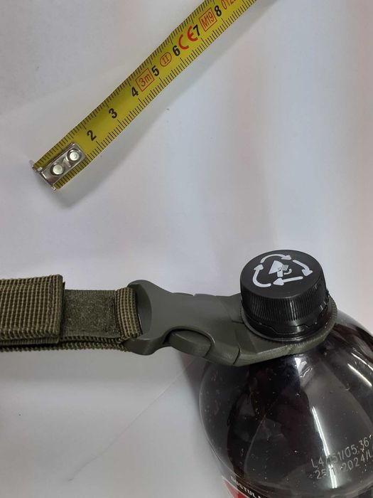 Set de obiecte utile pentru drumetii în natură (noi)