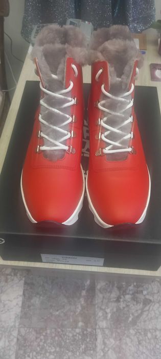 Боти от естествена кожа