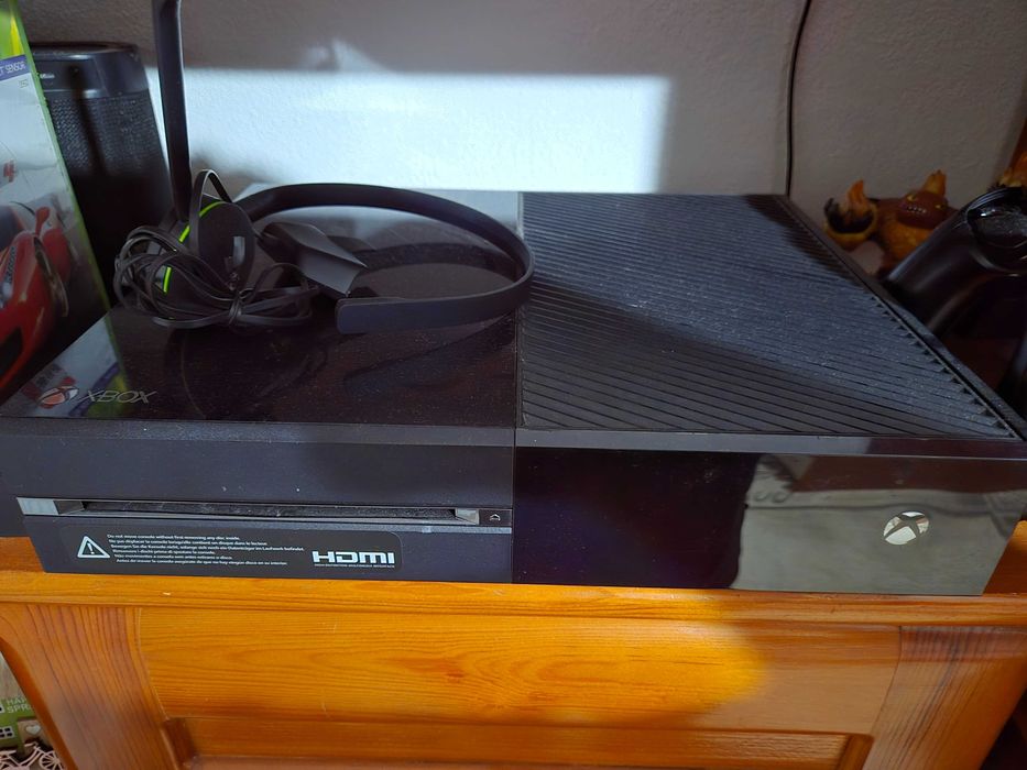 Xbox One 500gb.
