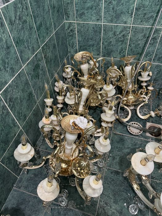 Столы стулья диваны