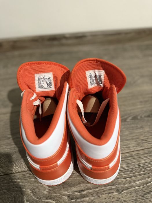 Adidasi Nike Air Jordan 1 Mid SE "Metallic Orange,noi.