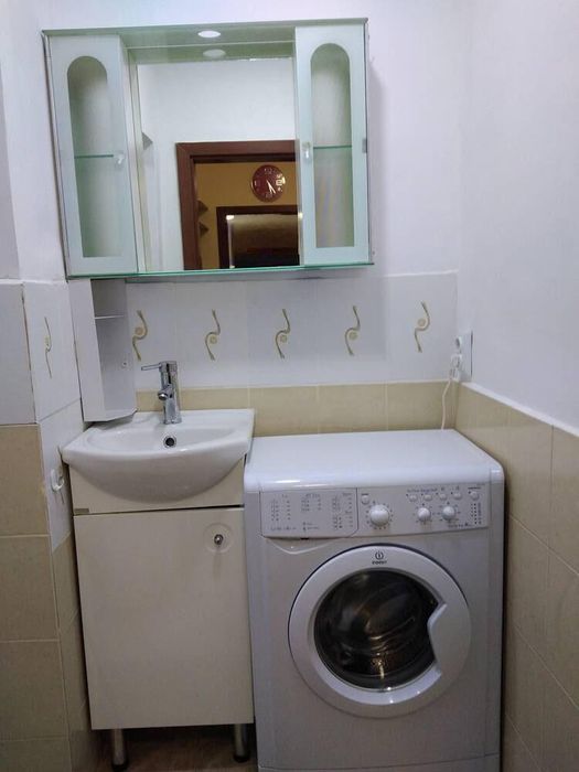 Дава се под наем Двустаен апартамент в Бургас, Възраждане - 55 кв.м за 331.5 € - Снимка #4