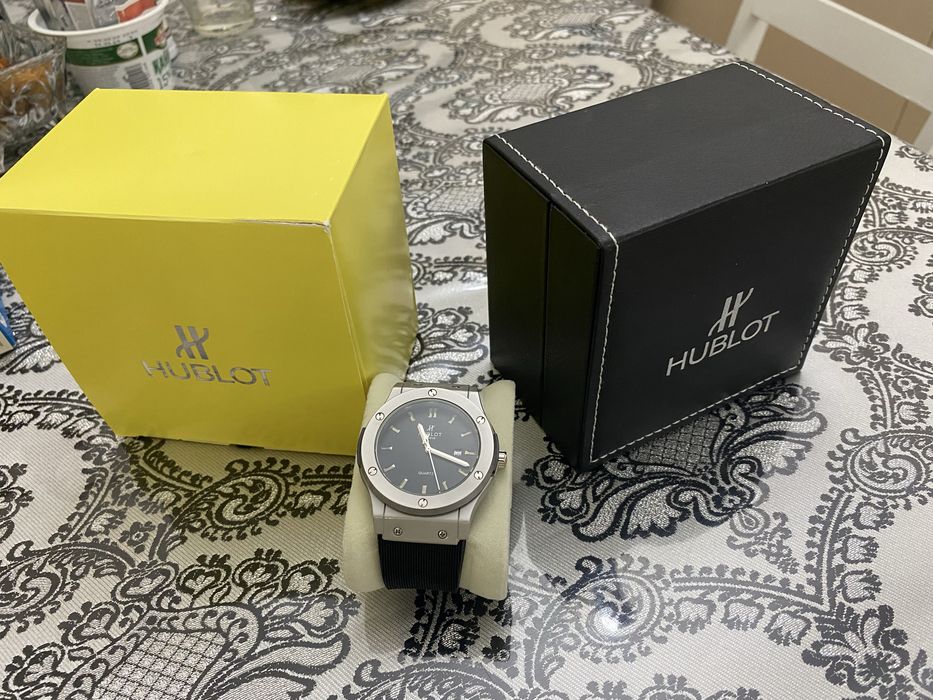 Часы Hublot продам