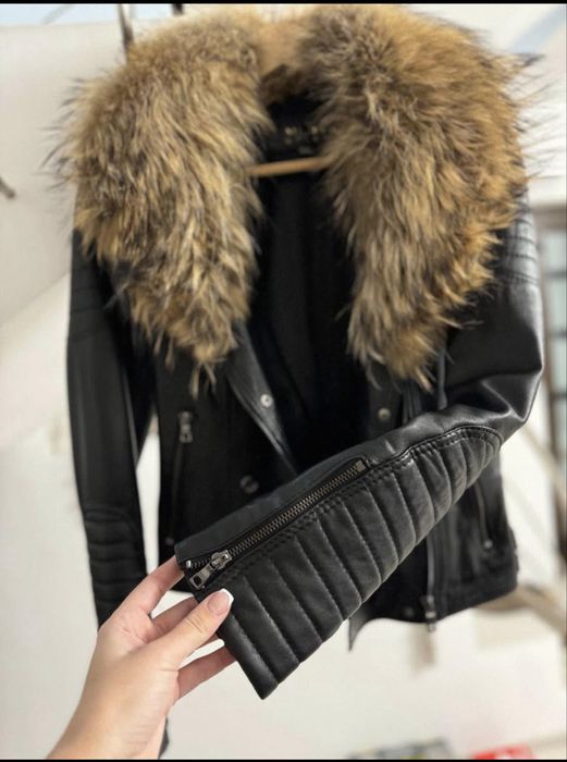 Geaca de piele cu blana naturala