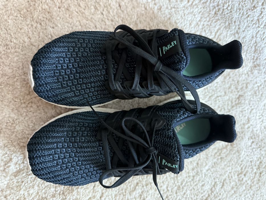 Adidas ultra boost parley