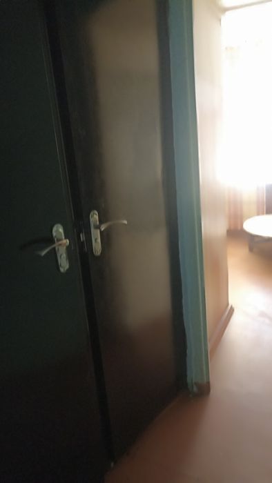Продам квартиру, 3-х комнатную