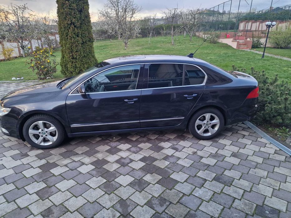 SKODA Superb 2009 — imagine 8