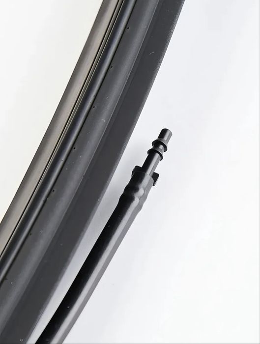 Щетки с форсунками отмывателя