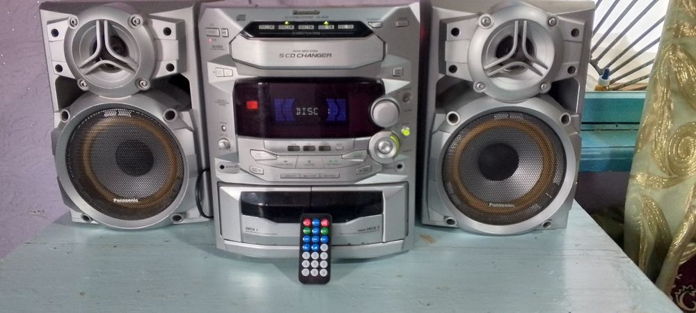 muzikalny sentr panasonik 400