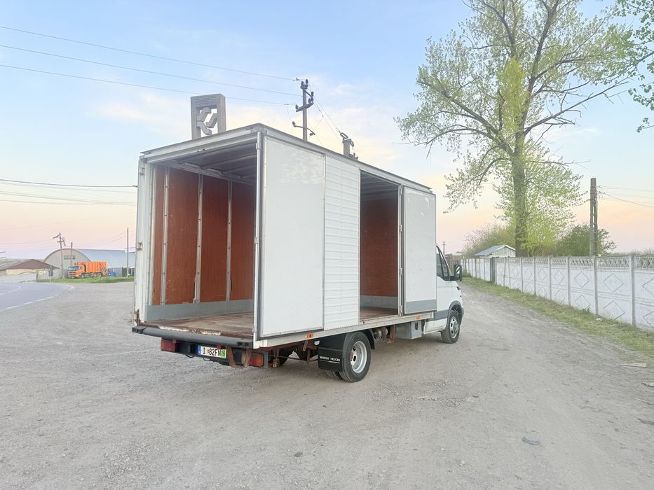Cub iveco daily.