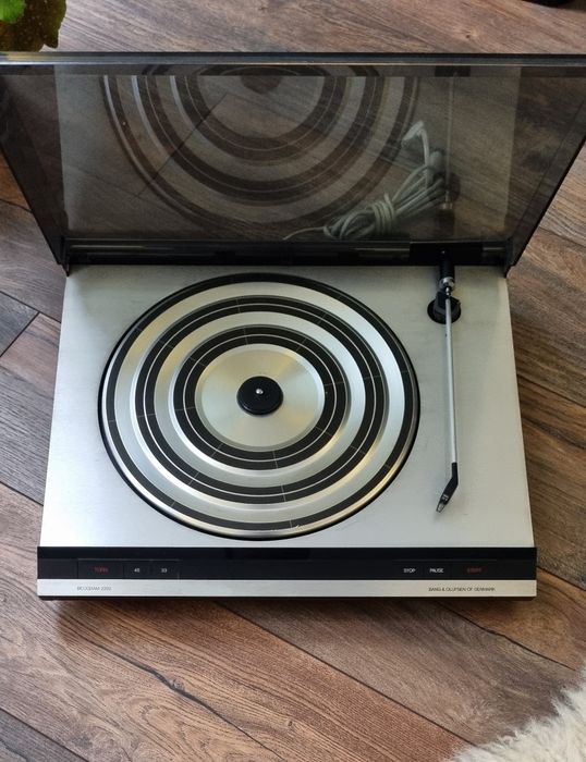 Bang & Olufsen Beogram 2202