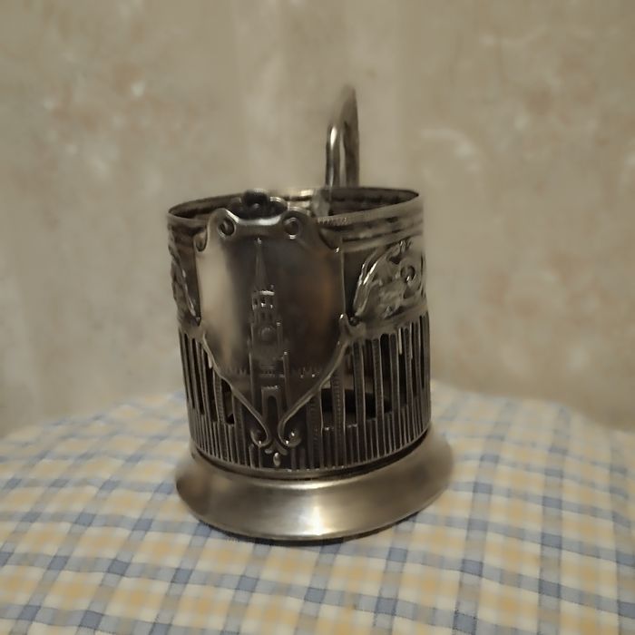 Подстаканник мельхиор .