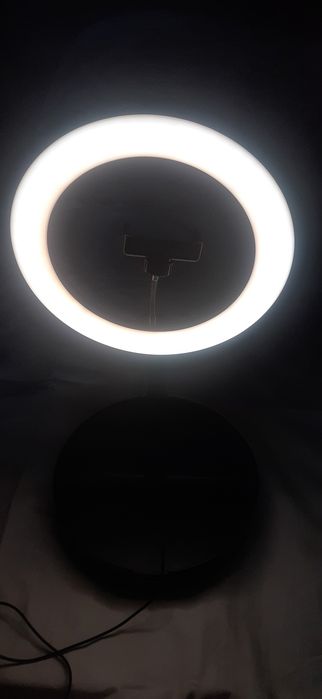 Hama ring light.