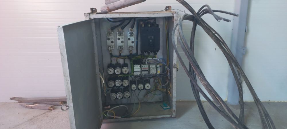 Tablou electric / sigurante / Usol 250 A