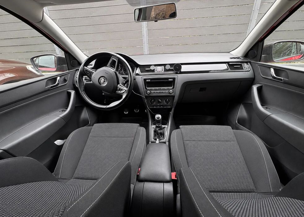 Skoda RAPID Skoda Rapid Spaceback 2015 1,2tsi 93000km