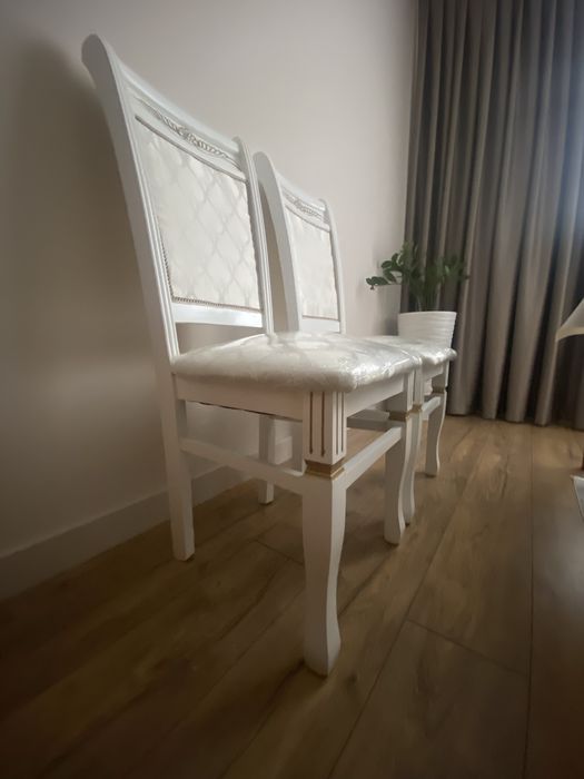 Продам стулья почти новые