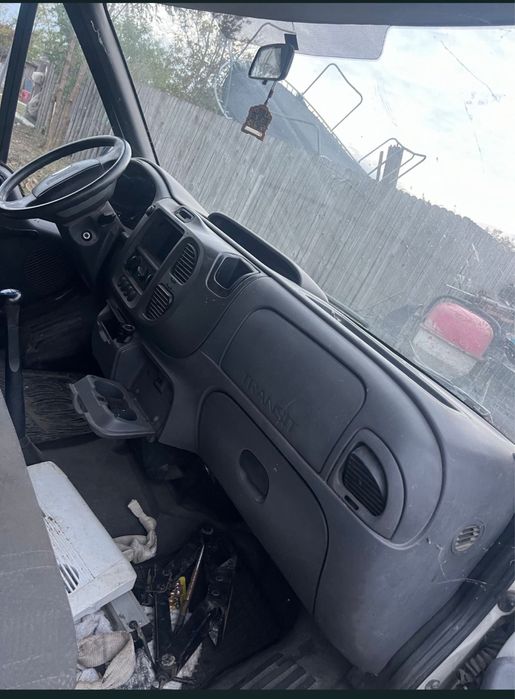 Ford Transit 2.0 Diesel 2002 – Funcțională, ofer fiscal –