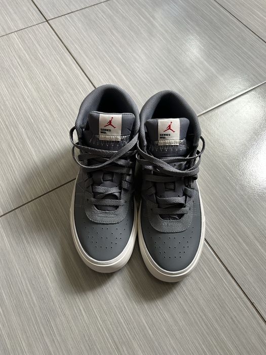 Adidași Nike Jordan Series Mid