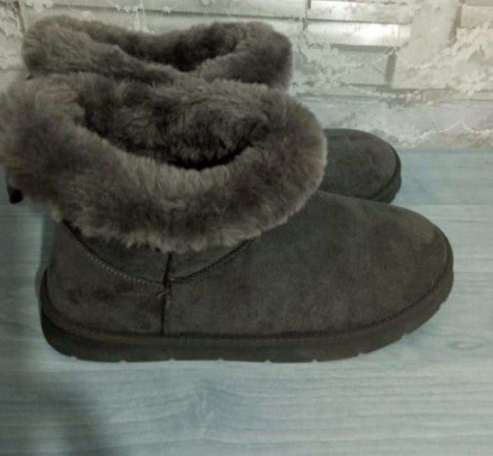 Cizme îmblănite mărimea 41, marca C&A