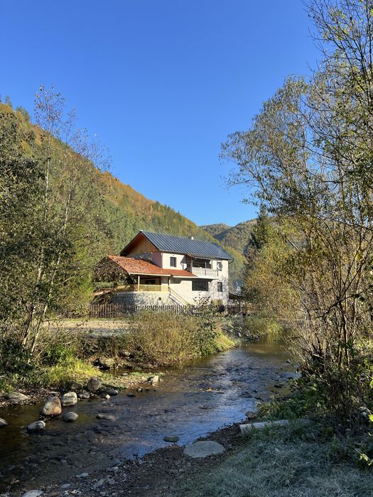 Cabana la munte in Marisel  ~Acazza~