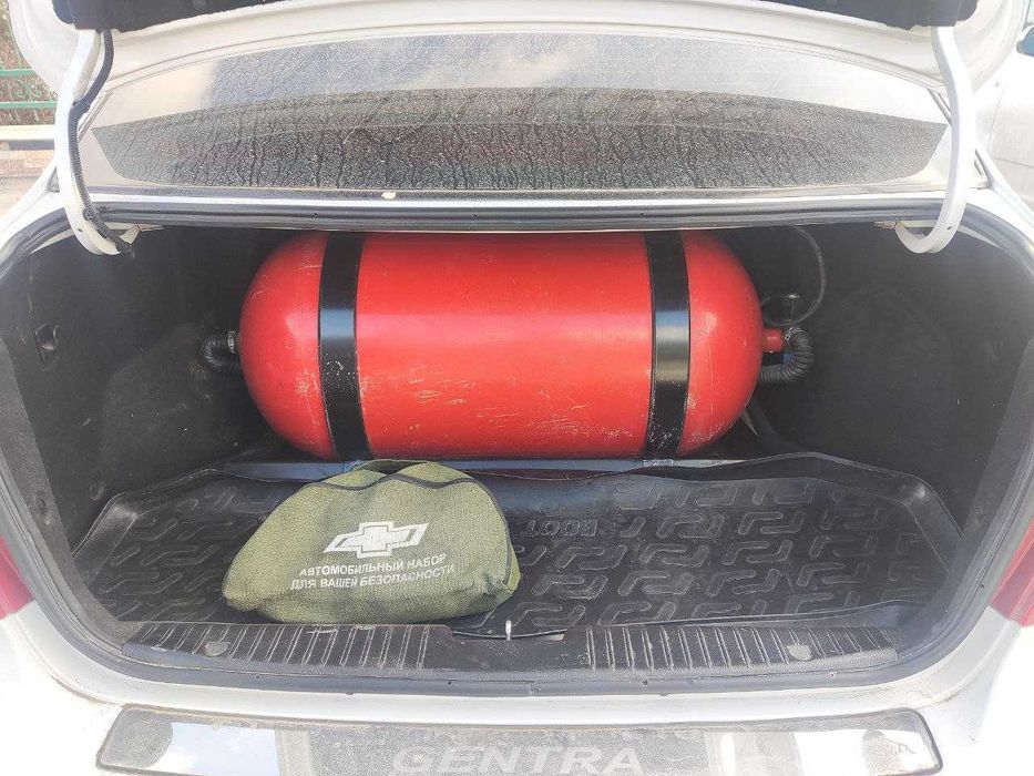 Lacetti Gentra sotiladi