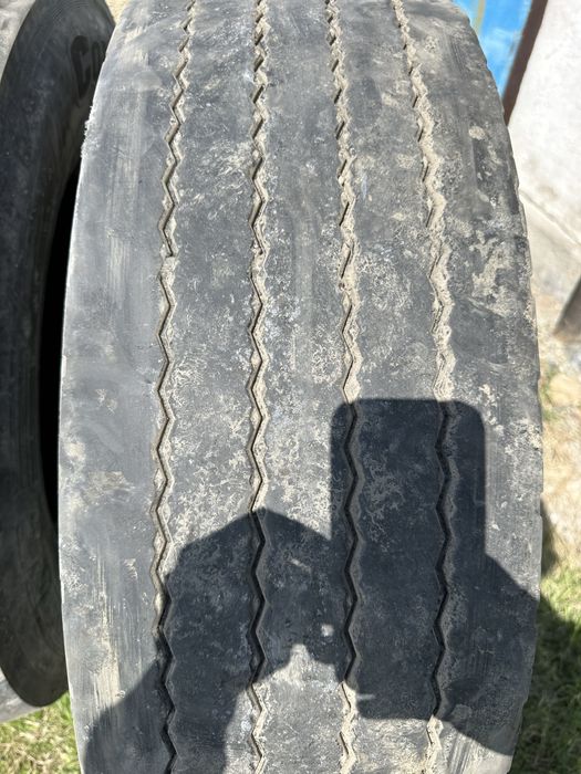 Продам шины на грузавое авто