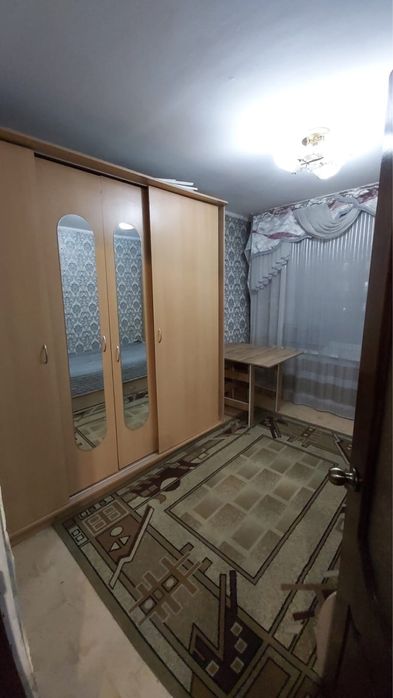 Продам трехкомнатную квартиру