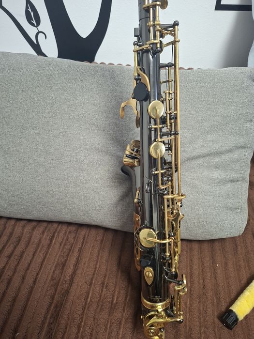 Vand saxofon alto