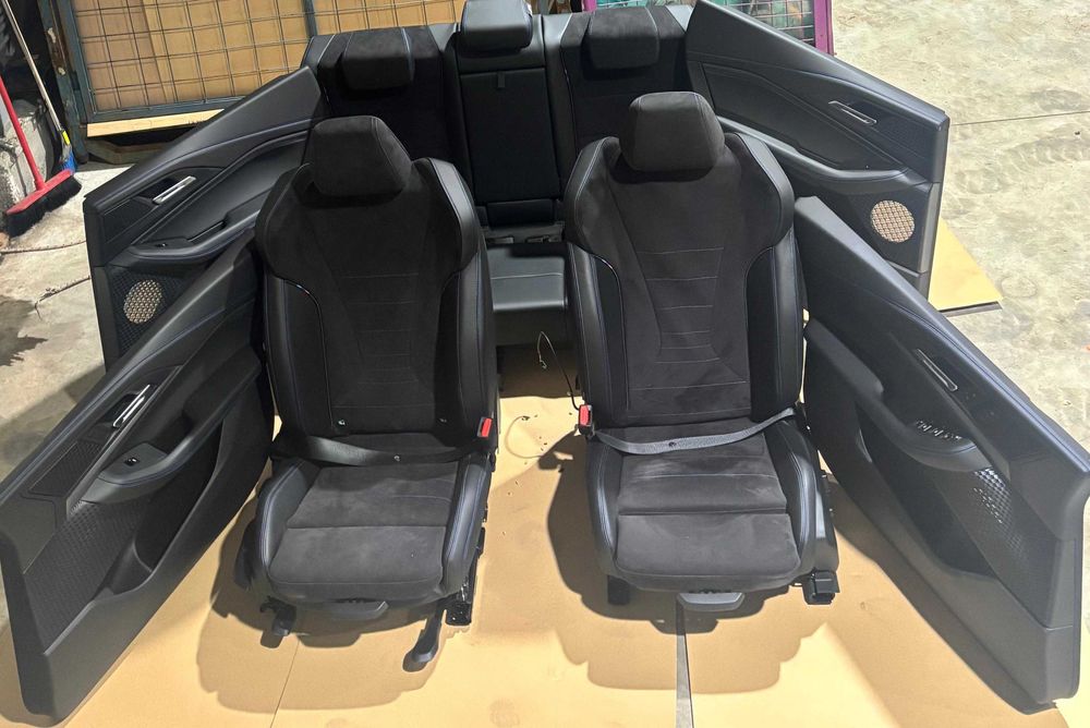 Interior BMW seria 2 active tourer
