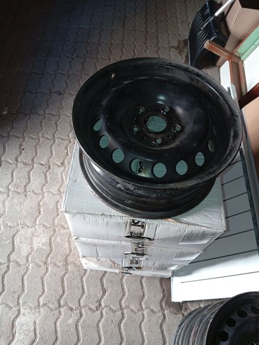 Диски штампы 15 е Ауди