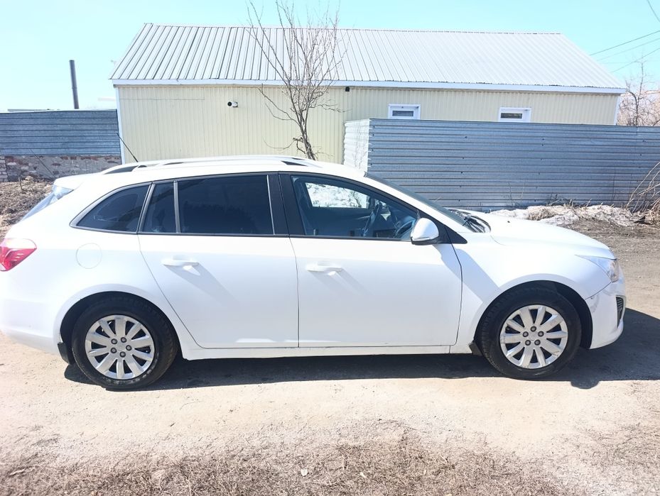 Шевроле Круз 2014года