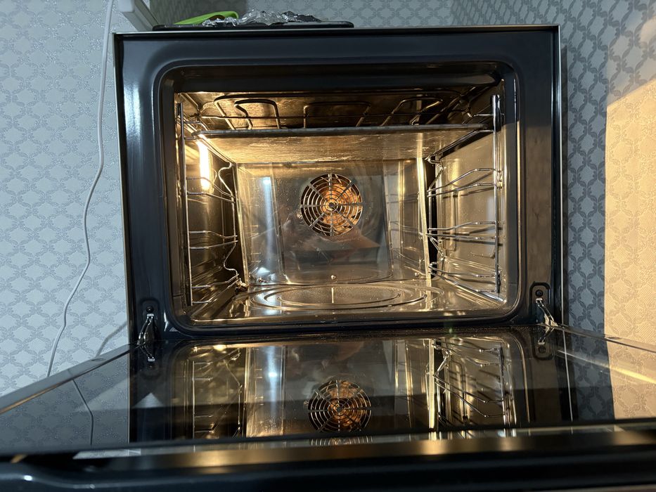 Духовой шкаф Smeg ALFA