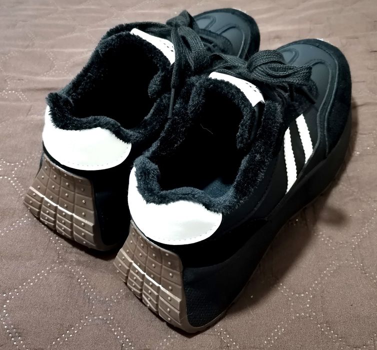 Pantofi sport femei nr 40 NOI