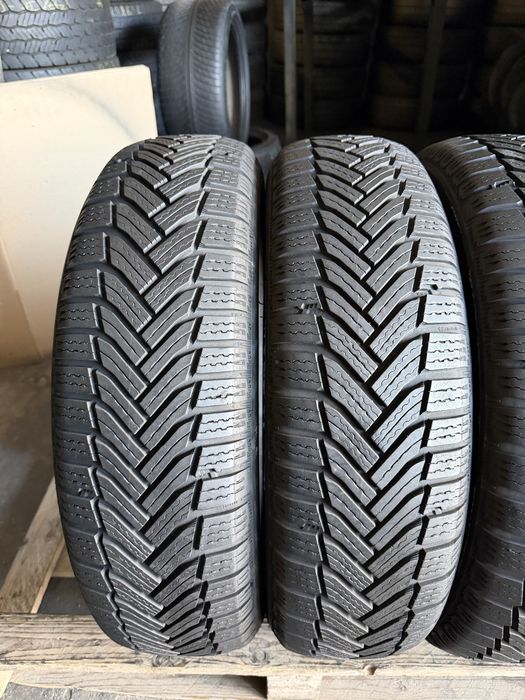 4 anvelope iarna ca NOI 175/60/18 , Michelin , 7.5 mm !