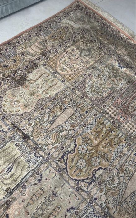 Covor matase piese de colectie autentica