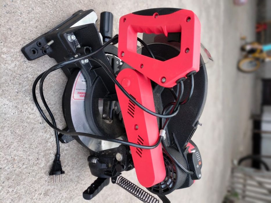 Электропила пчёлка