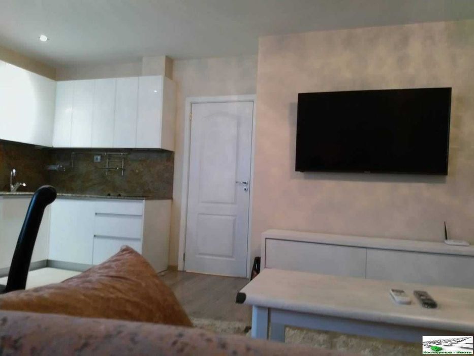 Дава се под наем Двустаен апартамент в Пловдив, Кършияка - 70 кв.м за 459 € - Снимка #13