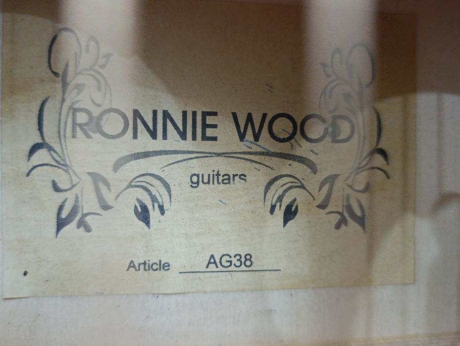 Акустическая гитара Ronnie Wood