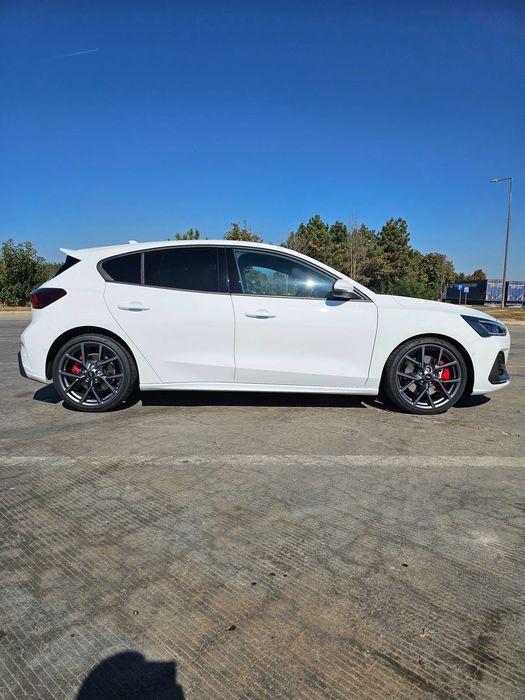 FORD Focus 2025 — imagine 2
