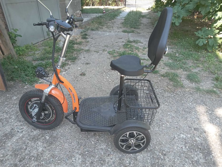 MaxMotors електрическа триколка