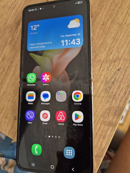 Samsung Galaxy Z flip4