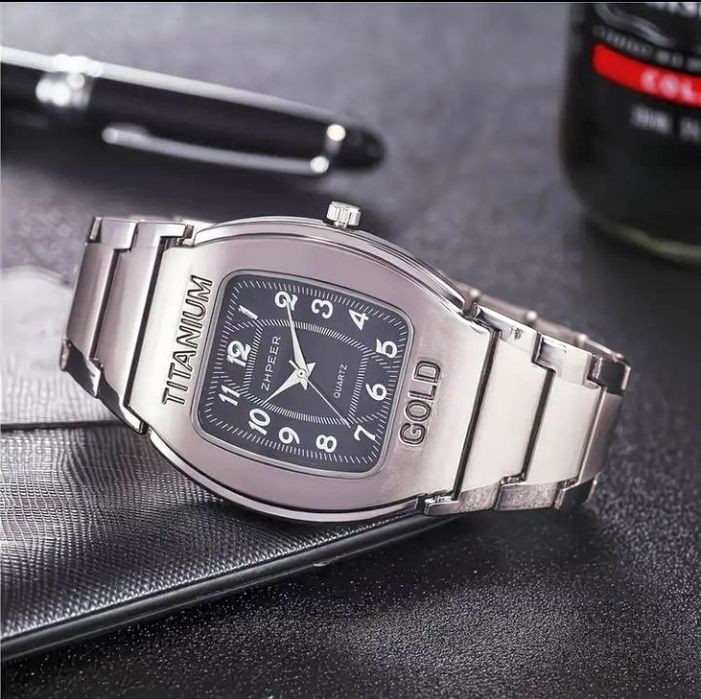 Часовник много тарикатски с Лукс качество